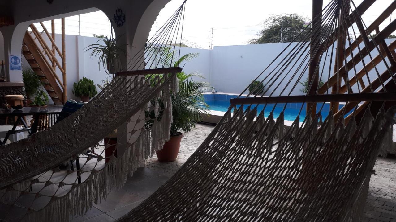 באייניטה Hostal Villa Brisa מראה חיצוני תמונה