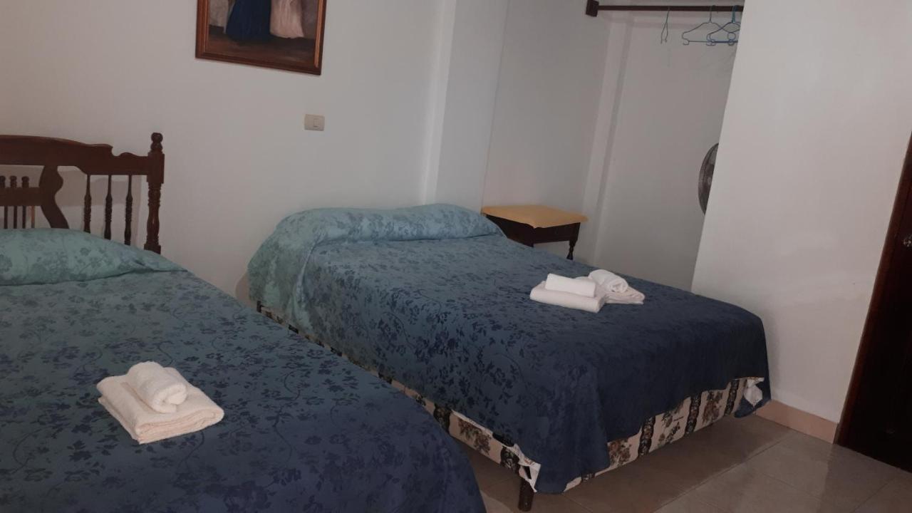 באייניטה Hostal Villa Brisa מראה חיצוני תמונה