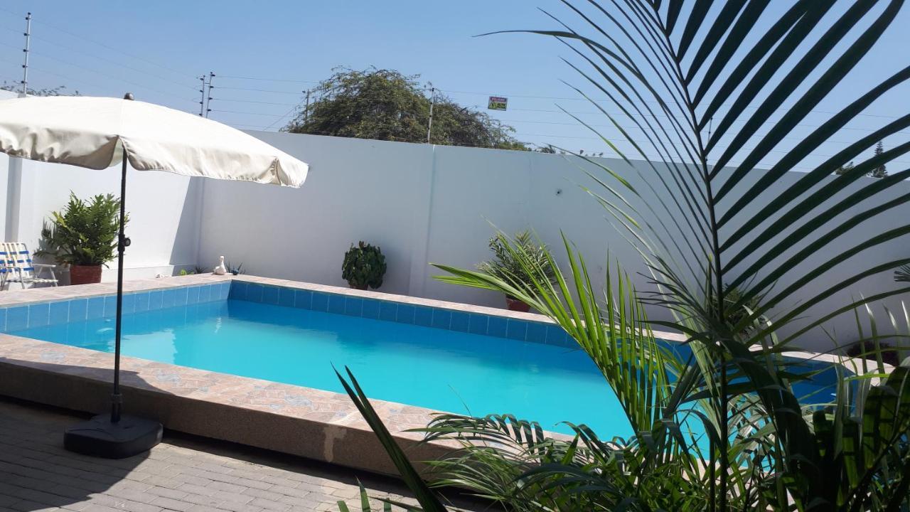 באייניטה Hostal Villa Brisa מראה חיצוני תמונה