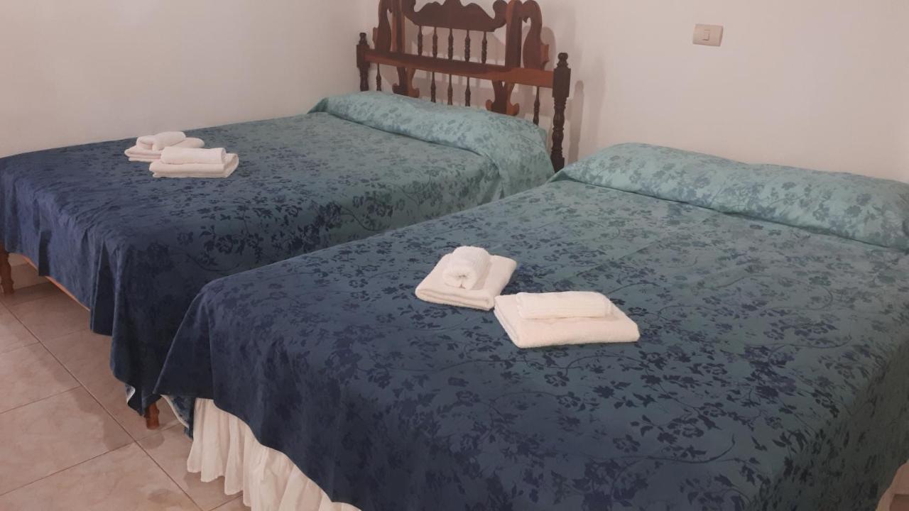 באייניטה Hostal Villa Brisa מראה חיצוני תמונה