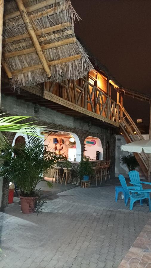 באייניטה Hostal Villa Brisa מראה חיצוני תמונה