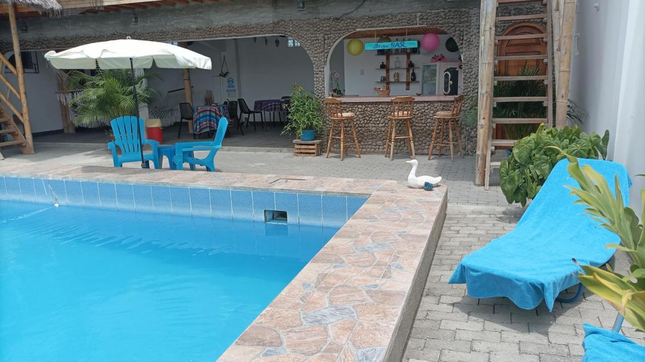 באייניטה Hostal Villa Brisa מראה חיצוני תמונה