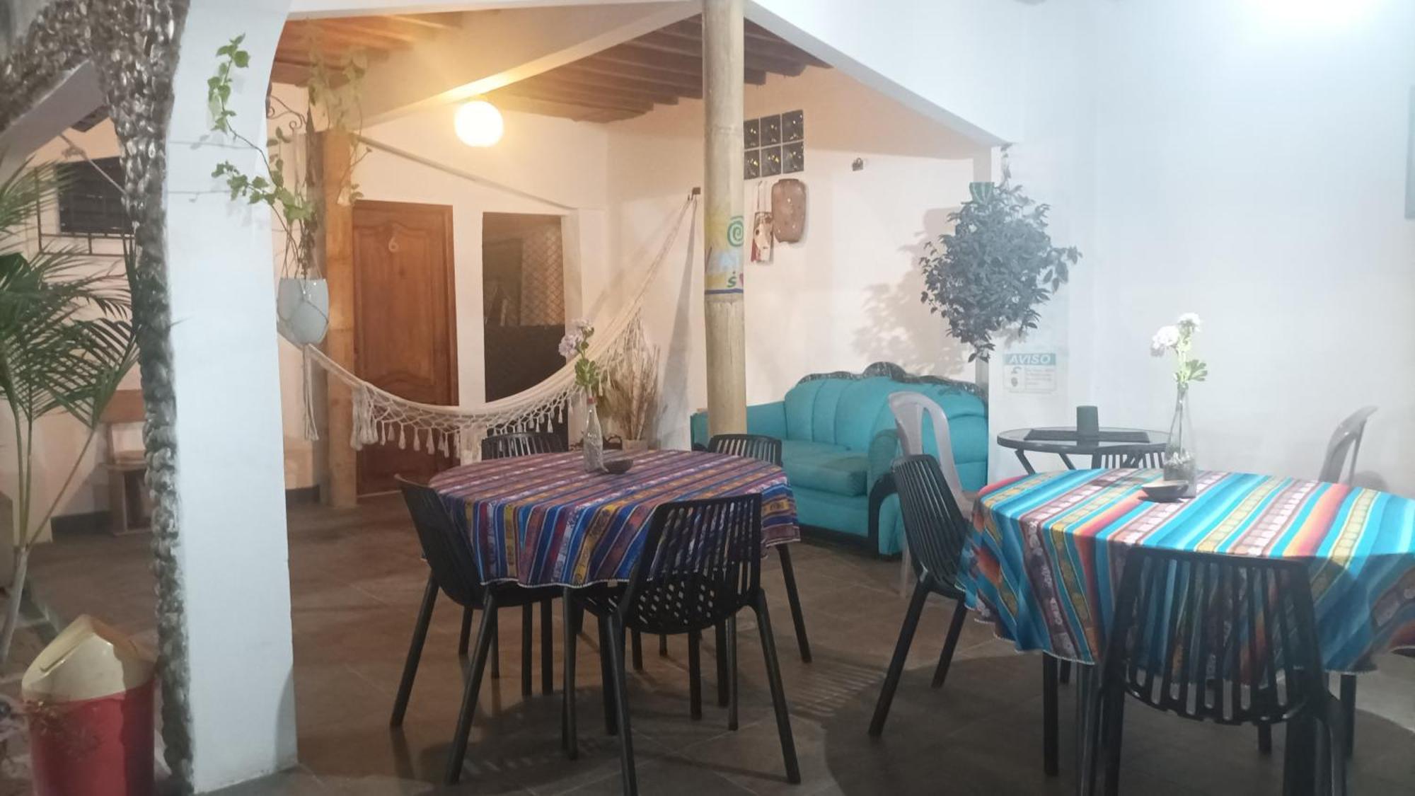 באייניטה Hostal Villa Brisa מראה חיצוני תמונה