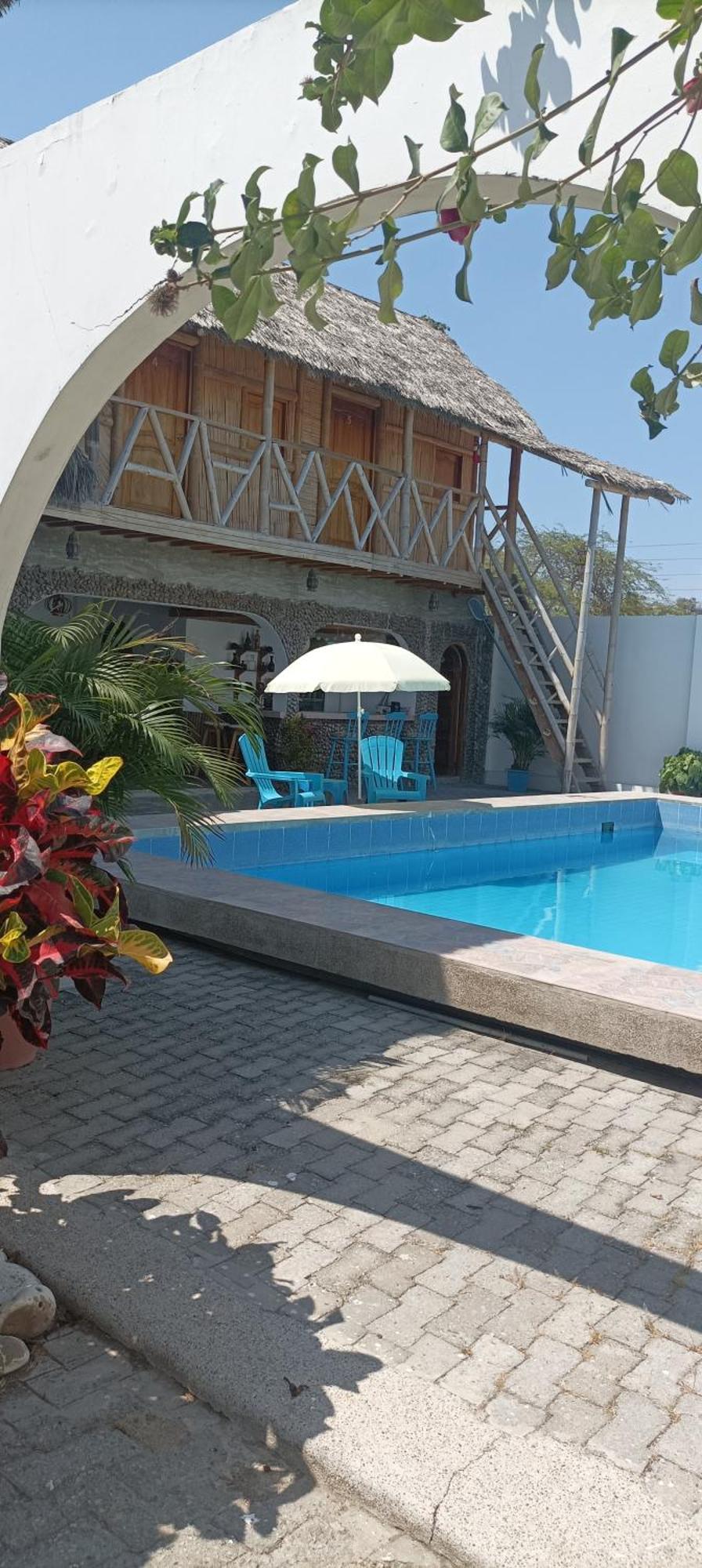 באייניטה Hostal Villa Brisa מראה חיצוני תמונה