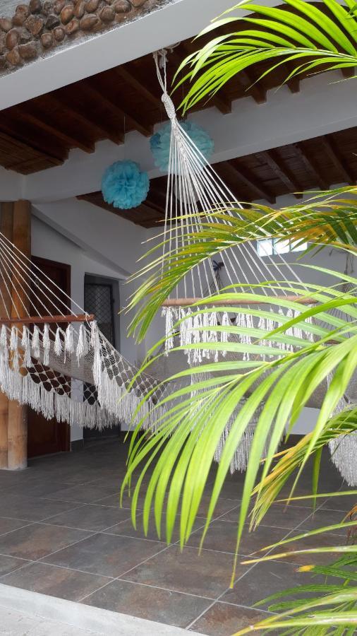 באייניטה Hostal Villa Brisa מראה חיצוני תמונה