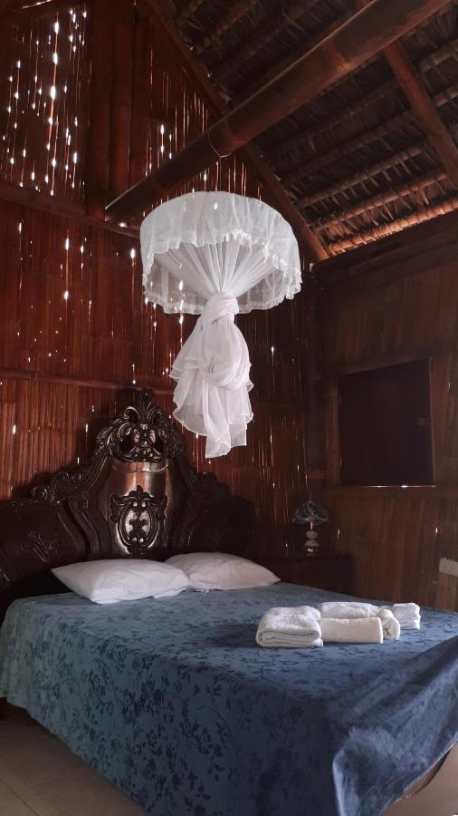 באייניטה Hostal Villa Brisa מראה חיצוני תמונה