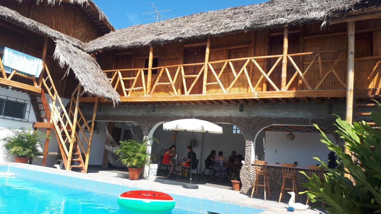 באייניטה Hostal Villa Brisa מראה חיצוני תמונה